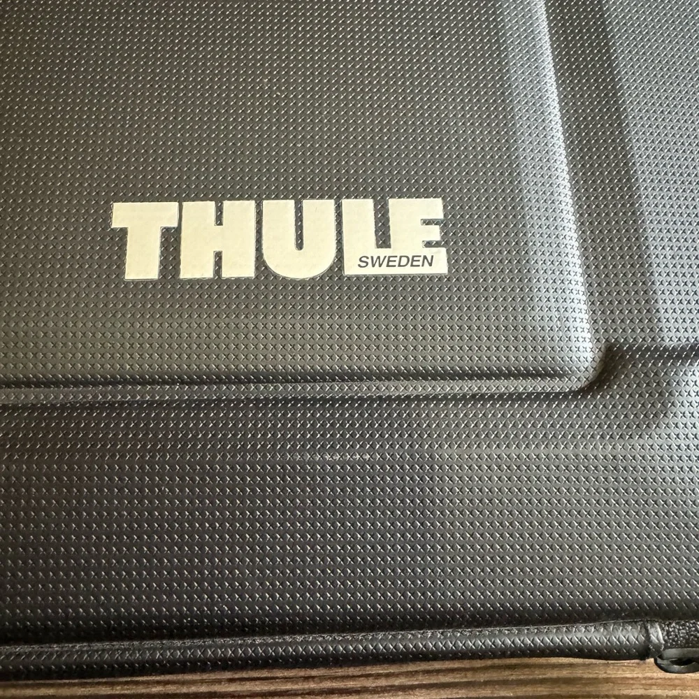 Thule Hard Sided Laptop/Tablet Case